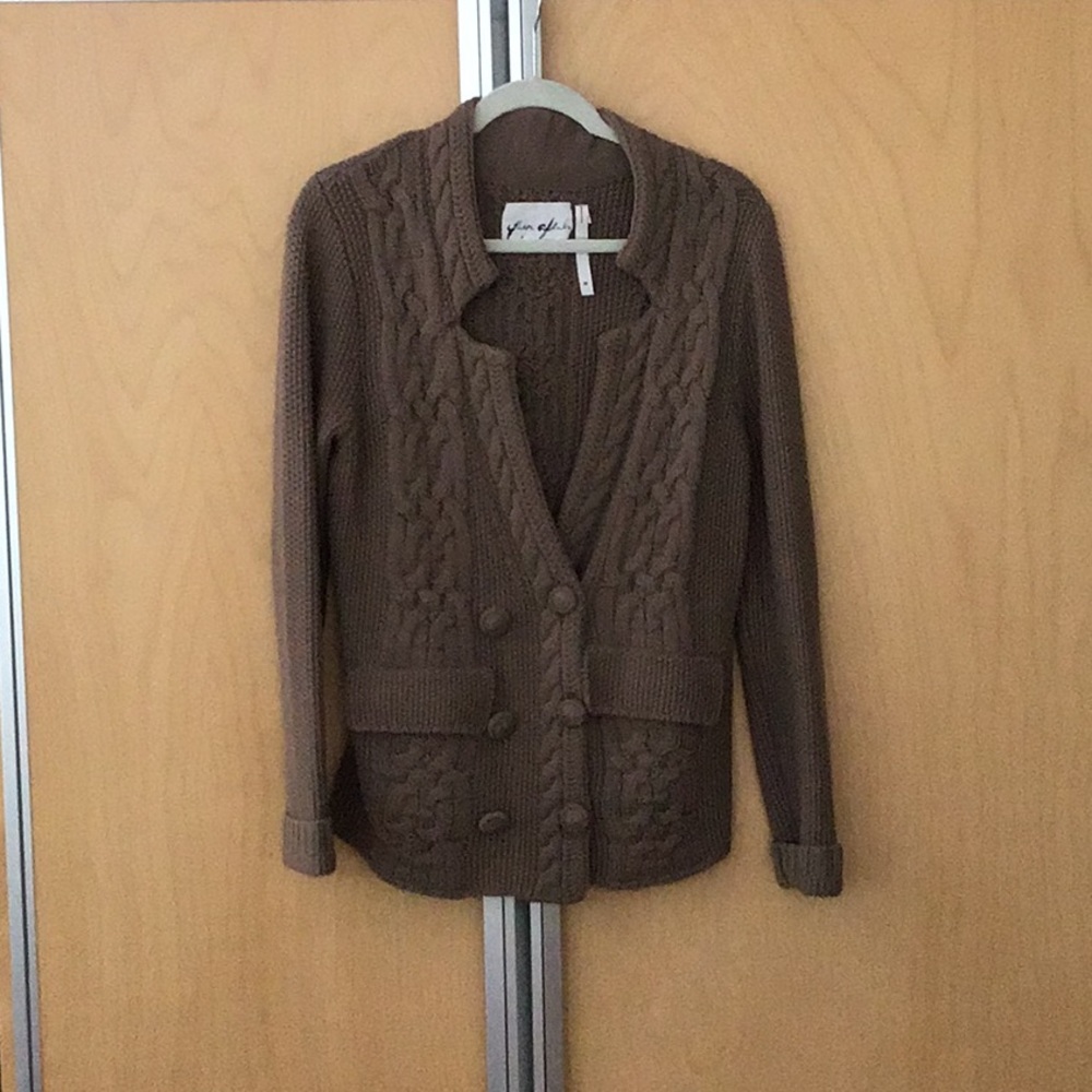 🔷🔷Yaya Aflalo taupe m sweater HOST PICK🔷🔷